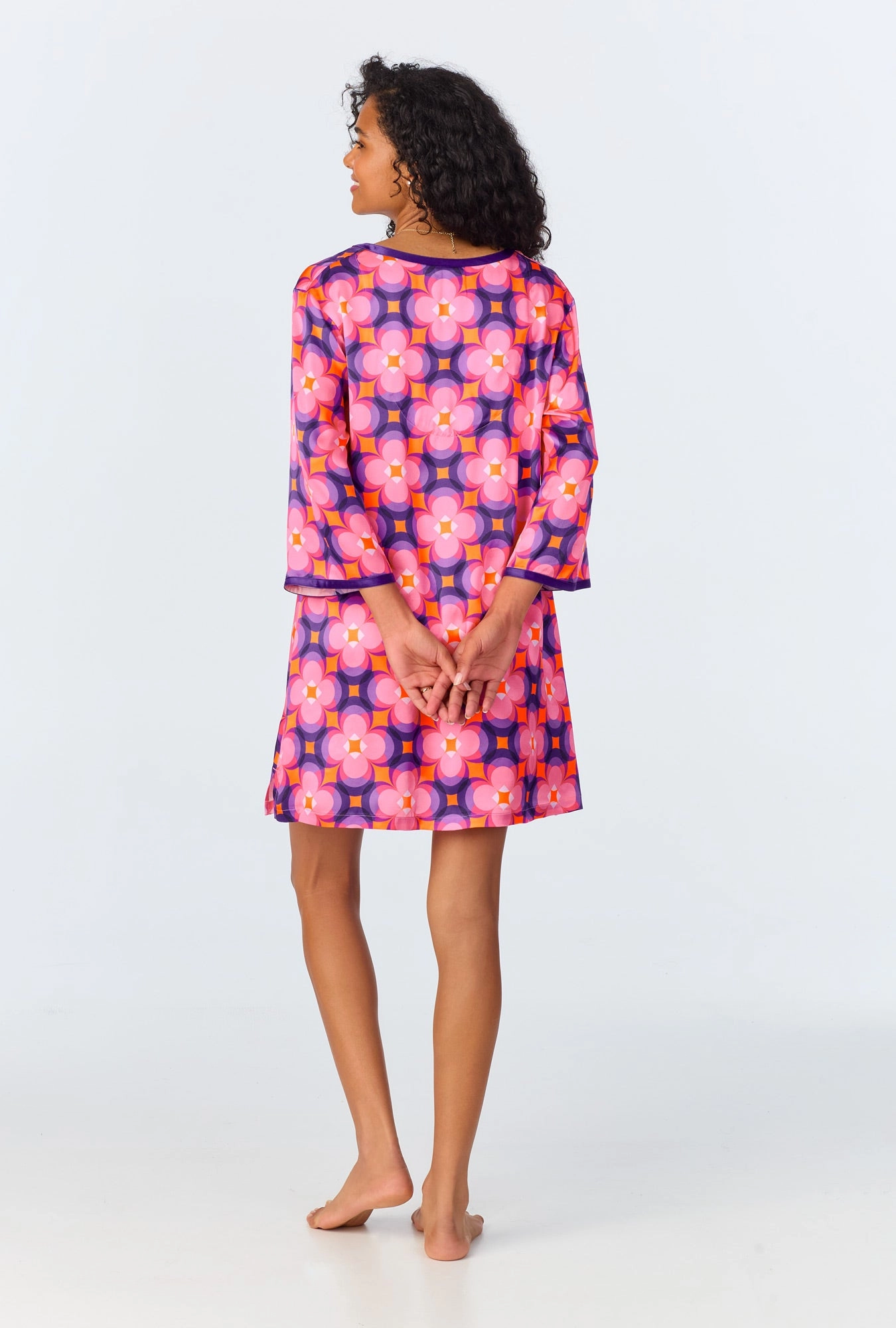 BedHead x Trina Turk  Space Cat Short Sleeve Classic Woven Washable Silk Caftan