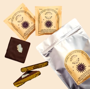 Cosmic Dealer Toasted Coconut & Turmeric Chocolates - 10 Pack