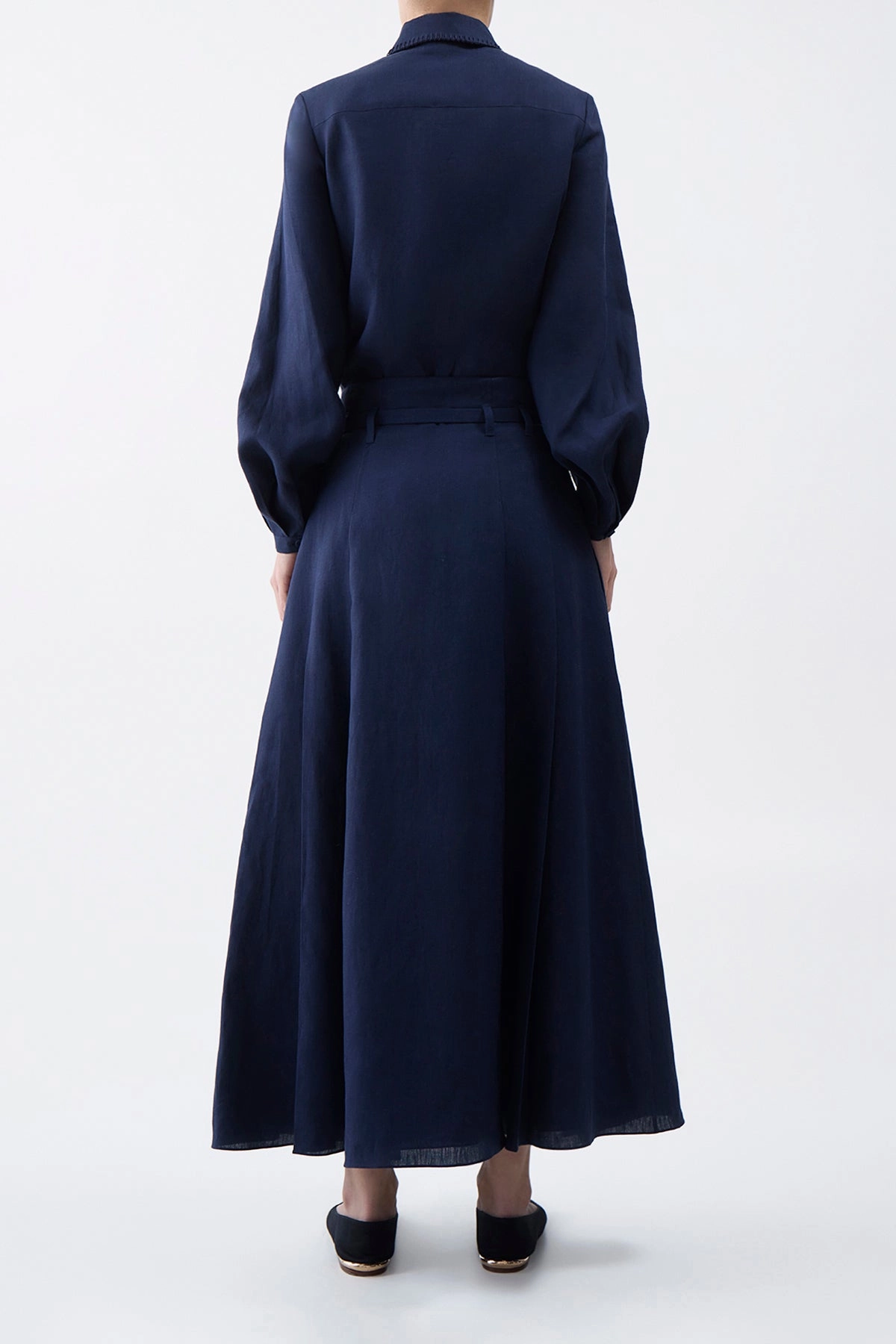 Dugald Pleated Midi Skirt in Navy Aloe Linen
