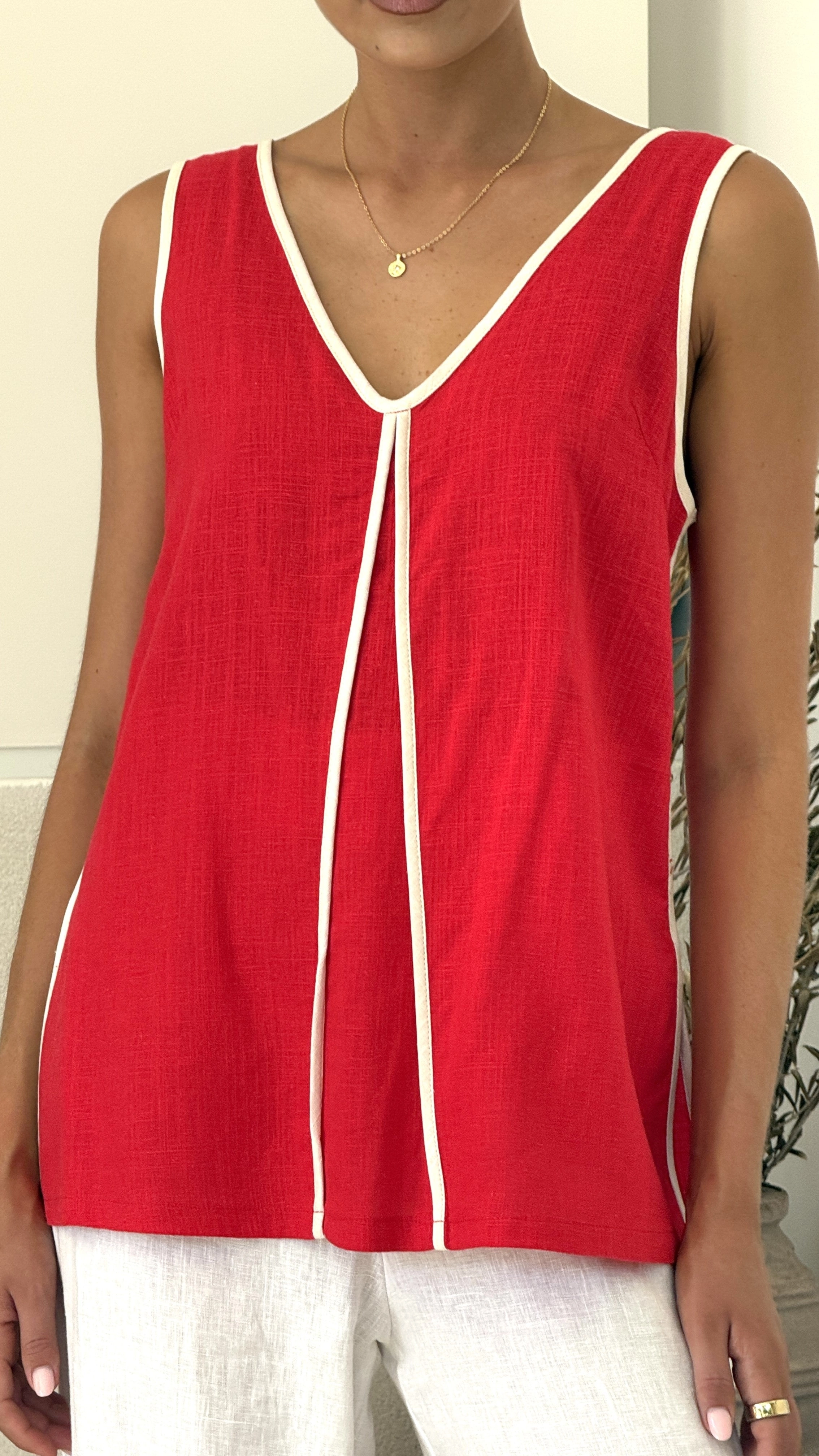 Loren V Neck Sleeveless Top - Red/White