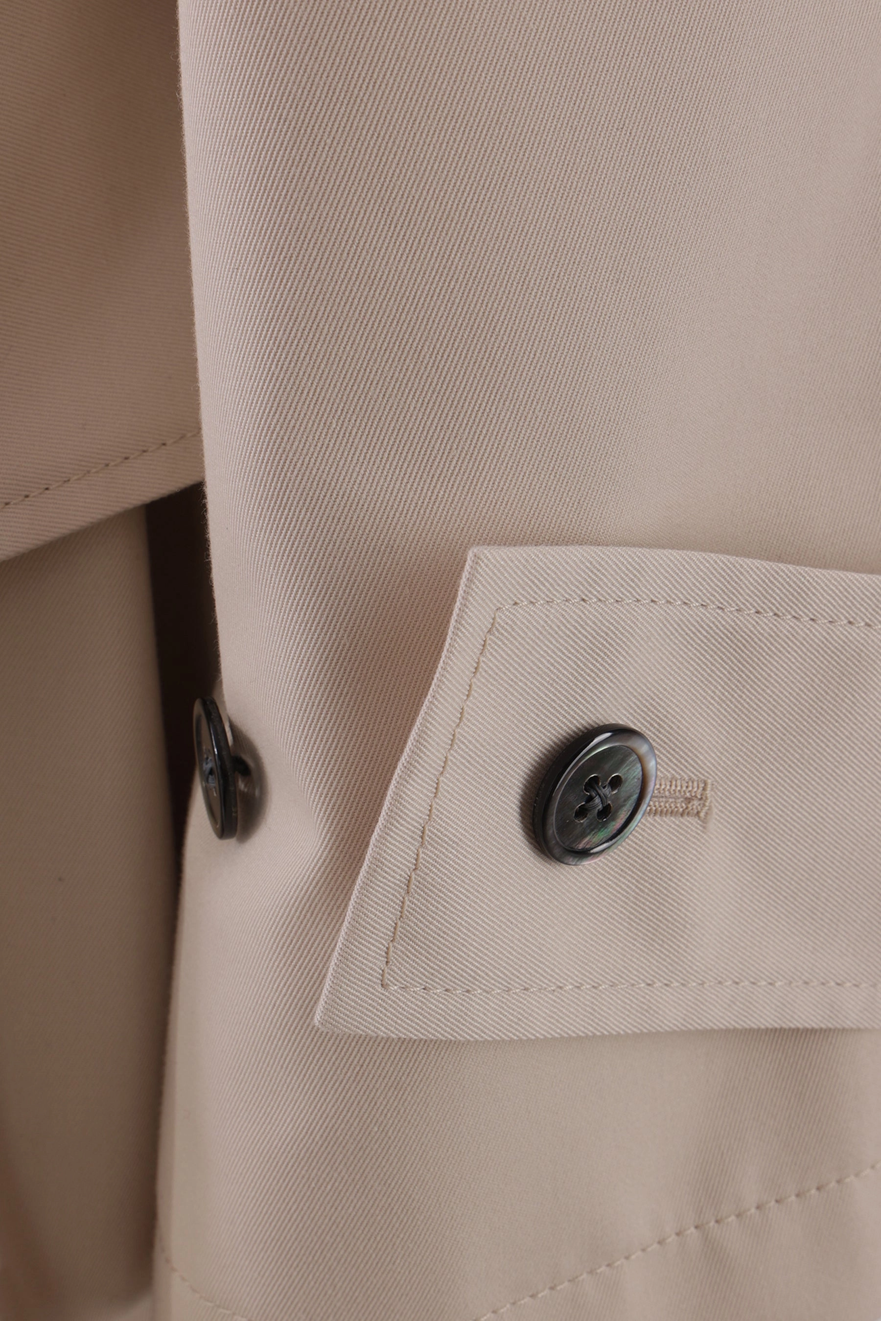 single-breasted overcoat in twill