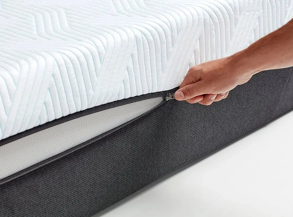 TEMPUR PRO® Luxe SmartCool™ Mattress