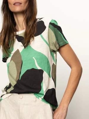 The Perfect Tee Palm Shadow