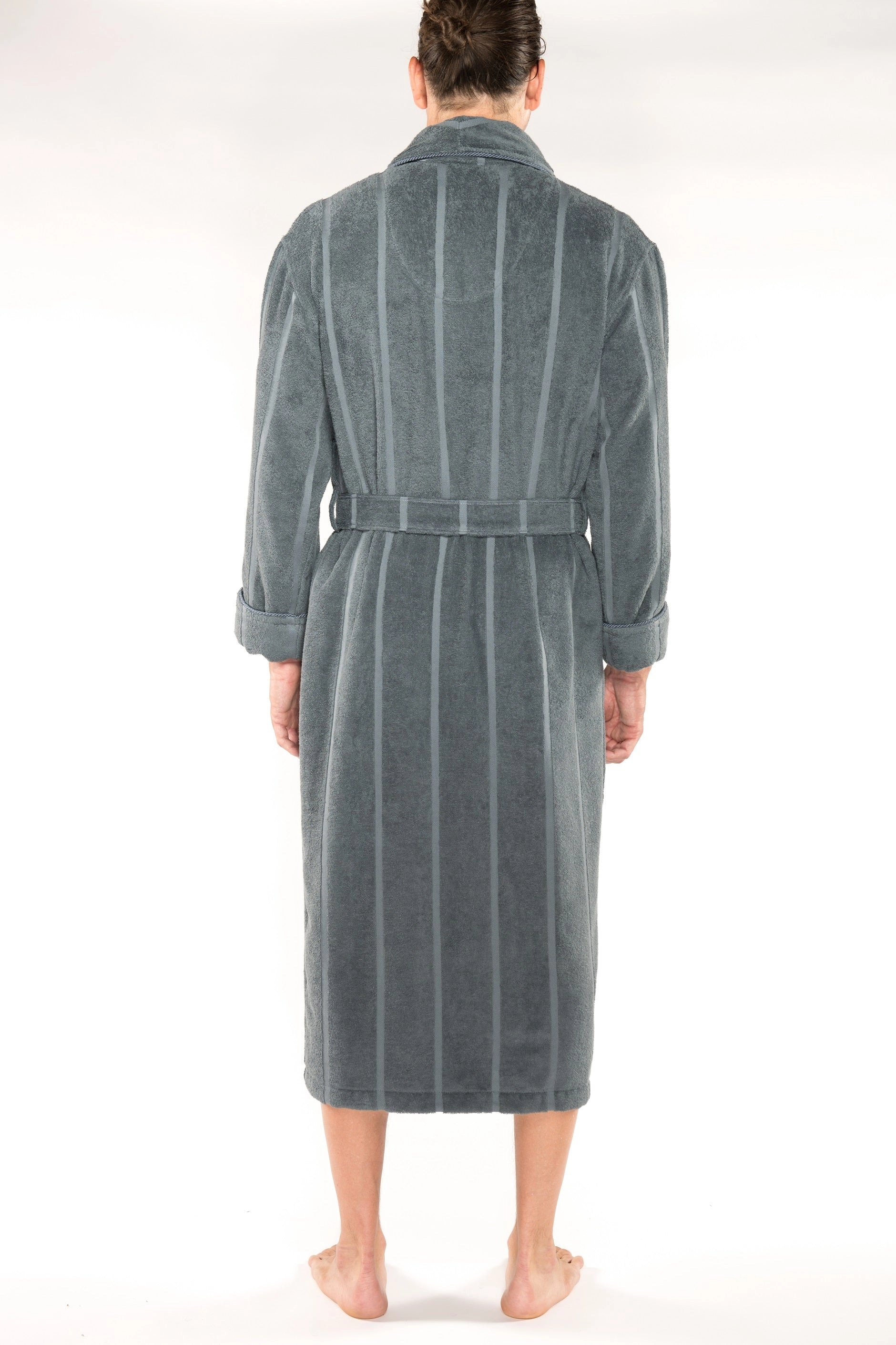 Ultra Lux High Twist Shawl Robe