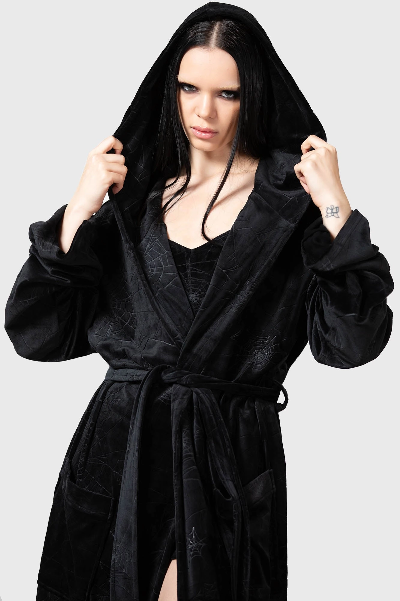 Webbed Robe